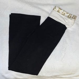 Women’s yoga flare pants